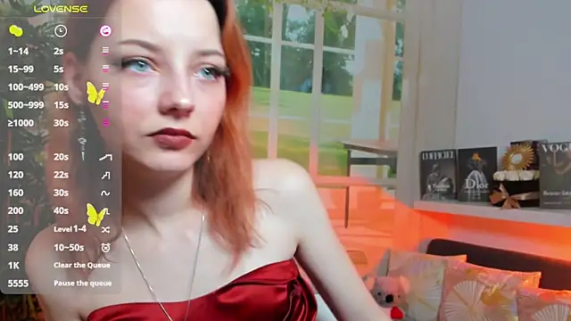 Snapshot of pretty_little_thing chatting on March 14, 2025, 1:48 am pretty little thing online show from March 14, 2025, 1:48 am