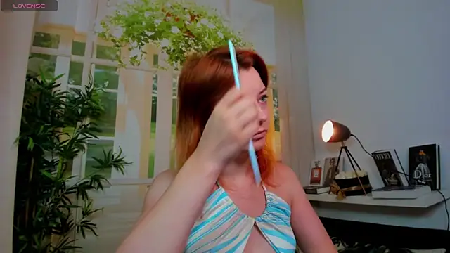 Snapshot of pretty_little_thing chatting on September 30, 2025, 5:13 am pretty little thing online show from September 30, 2025, 5:13 am