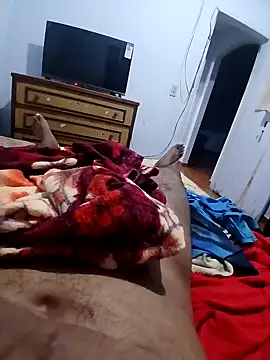 Snapshot of morenogts69 chatting on December 16, 2024, 1:42 am morenogts69 online show from December 16, 2024, 1:42 am