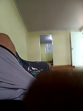 Snapshot of morenogts69 chatting on November 4, 2025, 4:22 pm morenogts69 online show from November 4, 2025, 4:22 pm