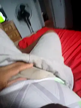 Snapshot of morenogts69 chatting on February 2, 2025, 6:09 pm morenogts69 online show from February 2, 2025, 6:09 pm