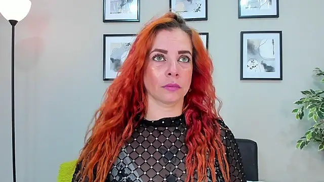 Snapshot of HannaBrave chatting on March 19, 2026, 7:25 pm HannaBrave online show from March 19, 2026, 7:25 pm