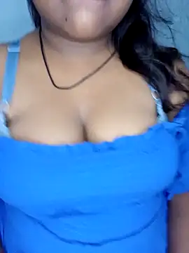 Snapshot of Sexy--queen1 chatting on September 20, 2025, 8:41 am Sexy--queen1 online show from September 20, 2025, 8:41 am