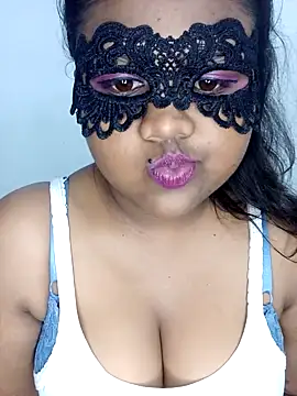 Snapshot of Sexy--queen1 chatting on October 3, 2025, 11:01 am Sexy--queen1 online show from October 3, 2025, 11:01 am