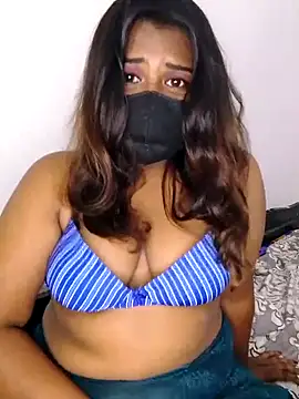 Snapshot of Sexy--queen1 chatting on March 3, 2025, 4:36 pm Sexy--queen1 online show from March 3, 2025, 4:36 pm