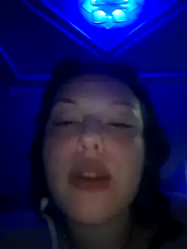 Daniela Kitty  online show from April 8, 2026, 7:59 pm