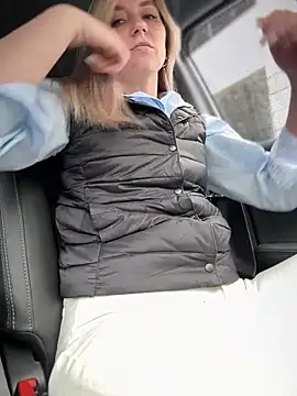 Snapshot of Crazy-Rosa chatting on February 26, 2025, 8:28 am Crazy-Rosa online show from February 26, 2025, 8:28 am