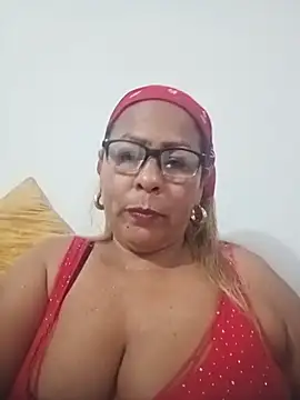 Snapshot of Afroditabichota chatting on November 6, 2025, 10:47 pm Afroditabichota online show from November 6, 2025, 10:47 pm