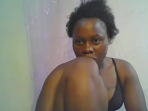 Snapshot of EBONYVANILLA02 chatting on October 5, 2025, 11:56 am EBONYVANILLA02 online show from October 5, 2025, 11:56 am