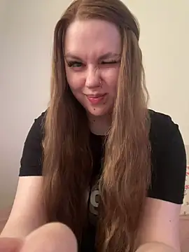 Marylallka5 online show from July 13, 2026, 2:38 pm