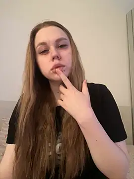 Marylallka5 online show from July 7, 2026, 1:36 pm