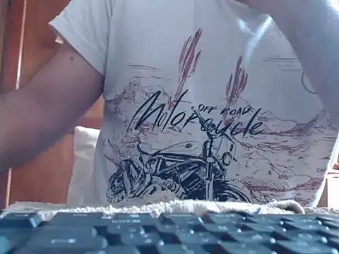 lover camer online show from April 8, 2026, 7:26 pm