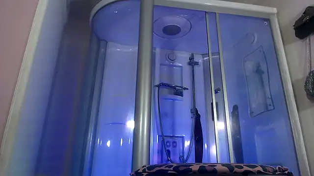 Snapshot of sexy-luna-star-ts chatting on November 3, 2025, 10:46 pm sexy-luna-star-ts online show from November 3, 2025, 10:46 pm