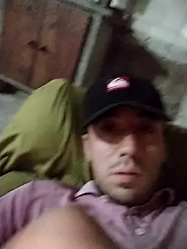 Snapshot of Matheusrcr chatting on February 4, 2026, 11:55 pm Matheusrcr online show from February 4, 2026, 11:55 pm