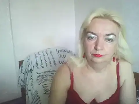 Snapshot of Meri798 chatting on September 12, 2025, 10:59 am Meri798 online show from September 12, 2025, 10:59 am