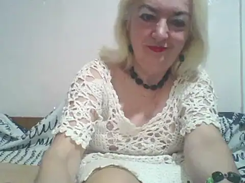 Snapshot of Meri798 chatting on November 5, 2025, 3:53 am Meri798 online show from November 5, 2025, 3:53 am