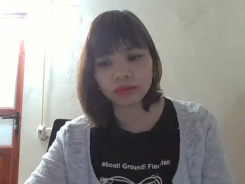 Angela-Eira online show from October 21, 2025, 8:41 pm