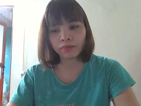 Angela-Eira online show from October 27, 2025, 9:10 am