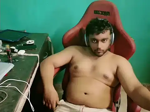 Snapshot of telugu_boy_ chatting on October 19, 2025, 11:13 am telugu boy online show from October 19, 2025, 11:13 am