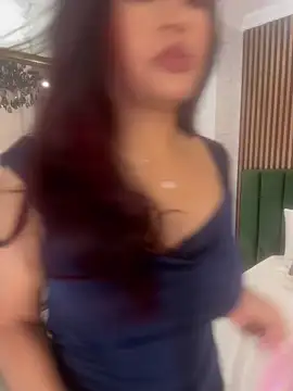 MonicaMoret online show from March 28, 2026, 12:39 pm