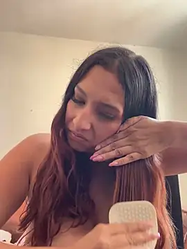 Dahian XXX online show from March 4, 2025, 2:32 pm