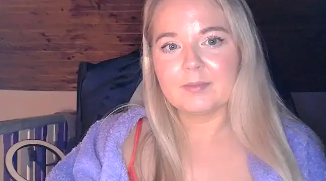 Snapshot of Jessica69G chatting on February 20, 2025, 11:54 pm Jessica69G online show from February 20, 2025, 11:54 pm