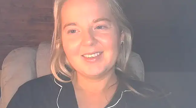 Snapshot of Jessica69G chatting on December 24, 2024, 6:11 am Jessica69G online show from December 24, 2024, 6:11 am