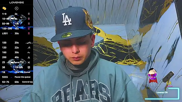 Kevin22 222 online show from November 30, 2025, 2:56 am