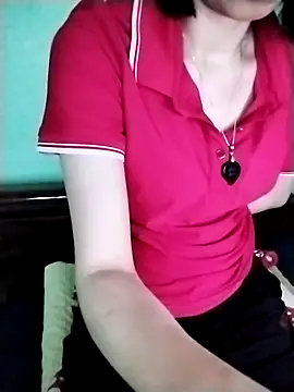 Luxcute286 online show from March 26, 2026, 10:02 am