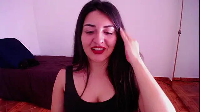 Snapshot of moritalatina chatting on November 9, 2025, 6:34 pm moritalatina online show from November 9, 2025, 6:34 pm