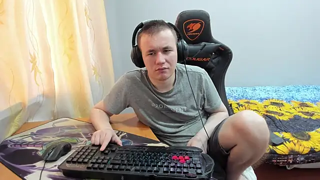 iliaskrislove online show from October 16, 2025, 4:10 am