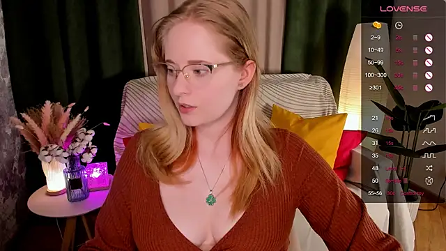 Aemilia  online show from May 23, 2026, 8:02 am