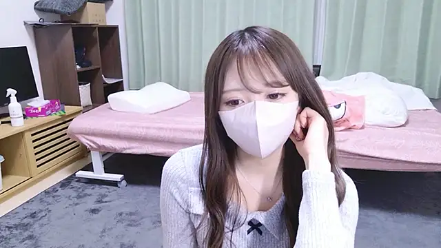 yuki-chi online show from November 14, 2025, 1:48 pm