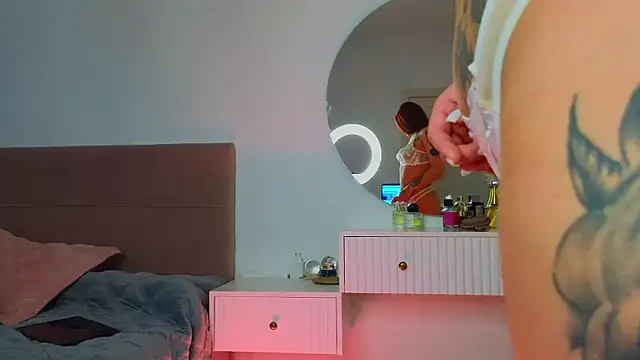 Snapshot of babilonian chatting on March 3, 2025, 11:22 am babilonian online show from March 3, 2025, 11:22 am