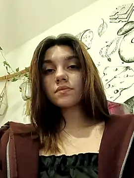 Snapshot of MashkaRay chatting on February 21, 2025, 8:40 am MashkaRay online show from February 21, 2025, 8:40 am