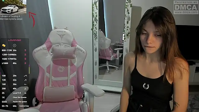 MashkaRay online show from November 4, 2025, 11:14 am