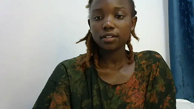 Latiffagodess online show from February 15, 2026, 11:20 am