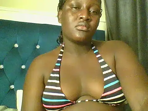 Snapshot of Heavy_ass chatting on March 19, 2026, 9:04 pm Heavy ass online show from March 19, 2026, 9:04 pm