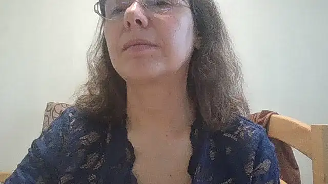 HollyJewel online show from March 12, 2026, 2:21 pm