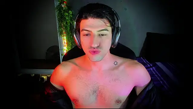 newjeff online show from November 17, 2025, 10:36 pm