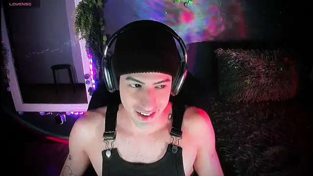 newjeff online show from March 28, 2026, 6:53 pm