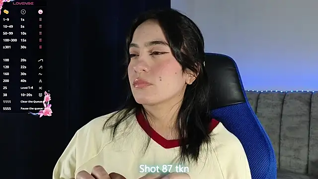 Snapshot of ZaraDames_ chatting on June 28, 2026, 3:13 am ZaraDames online show from June 28, 2026, 3:13 am