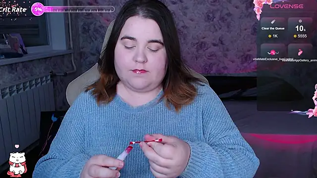 Snapshot of Estelle_Hicks chatting on October 24, 2025, 6:18 pm Estelle Hicks online show from October 24, 2025, 6:18 pm