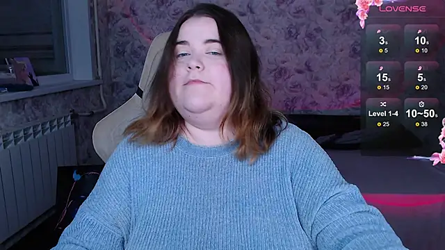 Snapshot of Estelle_Hicks chatting on October 23, 2025, 6:17 pm Estelle Hicks online show from October 23, 2025, 6:17 pm