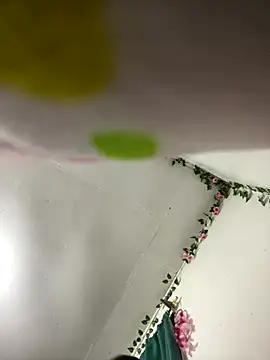 Snapshot of indiegirl666 chatting on December 19, 2025, 4:49 am indiegirl666 online show from December 19, 2025, 4:49 am