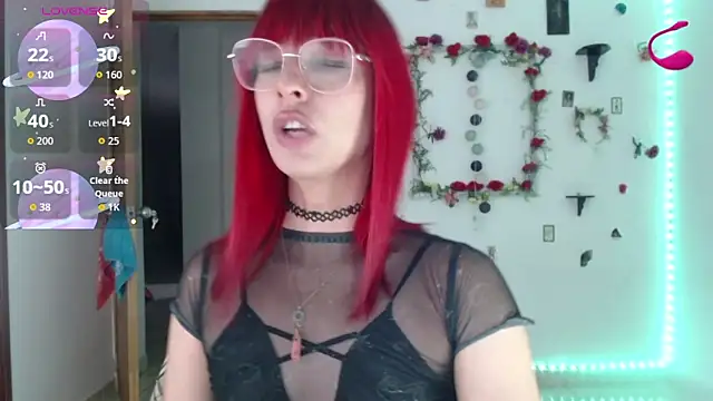 Snapshot of _GalyaX_ chatting on October 30, 2025, 12:09 am GalyaX online show from October 30, 2025, 12:09 am