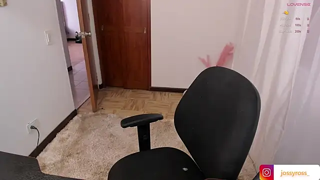 Victoryyy  online show from March 8, 2025, 8:46 pm