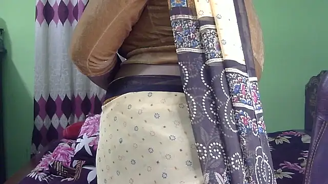 Snapshot of BengaliQueenStar chatting on January 14, 2026, 4:10 pm BengaliQueenStar online show from January 14, 2026, 4:10 pm