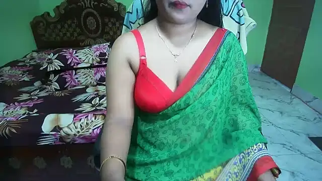 Snapshot of BengaliQueenStar chatting on March 3, 2026, 4:58 pm BengaliQueenStar online show from March 3, 2026, 4:58 pm