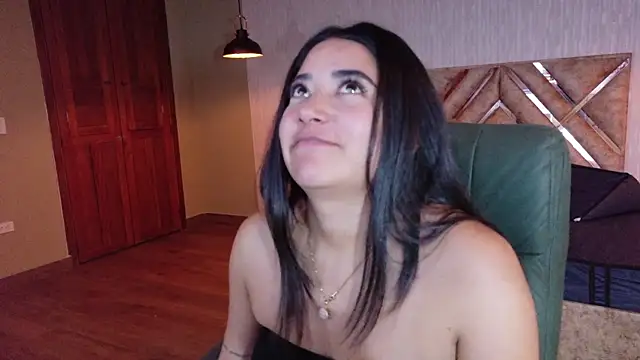 Snapshot of Susy_thomson chatting on October 26, 2025, 3:40 am Susy thomson online show from October 26, 2025, 3:40 am